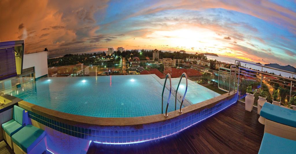 C'Haya Hotel Kota Kinabalu Extérieur photo