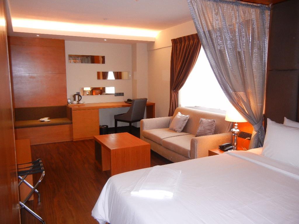 C'Haya Hotel Kota Kinabalu Chambre photo